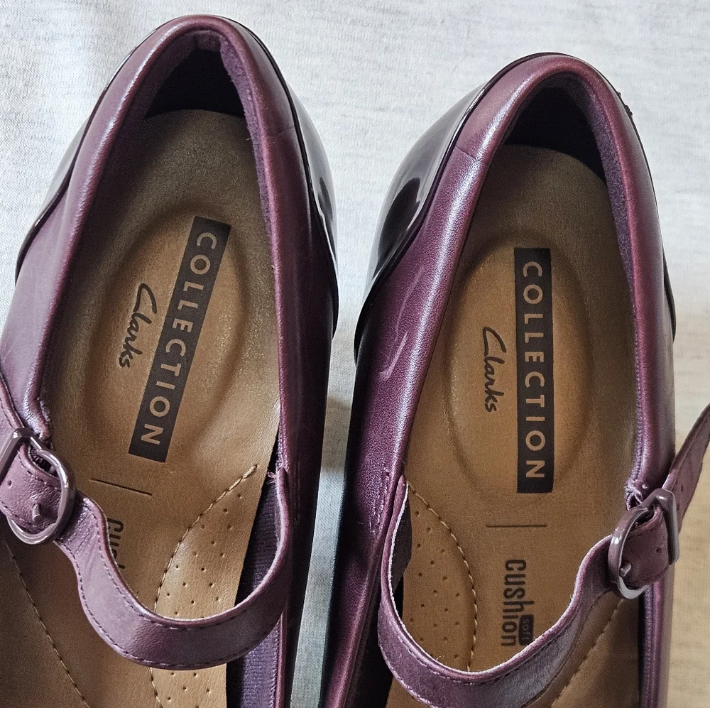 Clarks Garnit Tianna Dress pump in Merlot Red.  Women's size 7 1/2 - Picture 9 of 10